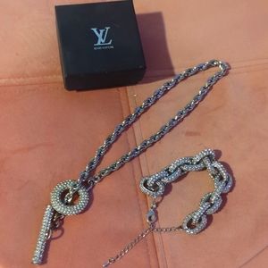 Necklace and bracelet